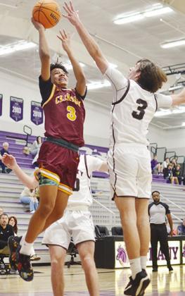 CHS Reds basketball season ends short of area round
