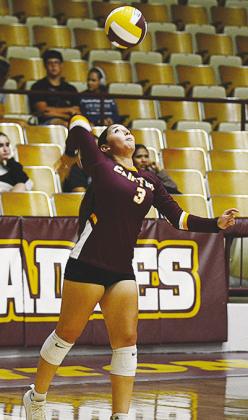 No. 3 Aliyah Lopez serves the ball during Clinton’s match against Weatherford Tuesday at home. CDN | Sam Goodwyn