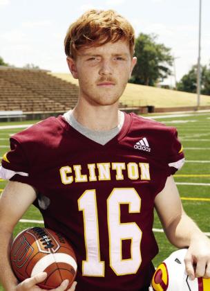 Red Tornadoes garner district awards