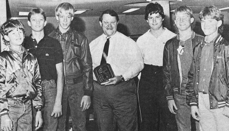 40 YEARS AGO Brett Thompson, manager of Clinton’s Pony League baseball team got a pleasant surprise when team members presented him a plaque for his service. Team members shown with Thompson, from left, were Tyler Kiesau, Justin Marshall, Shawn Meadows,