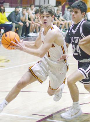 Fields’ effort ends in varsity spot