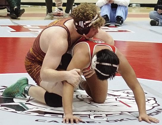 Wrestling finishes second in district duals