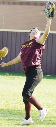 Lady Reds softball prepares for new season