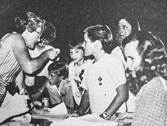 40 YEARS AGO Enrollment time at Clinton Middle School saw teacher Osa Lumpkin, far left, visiting with new seventh-grader Patricia Rose and her mother, Alice Cannon. In the foreground were John Flick and his mom, Sharon Flick.
