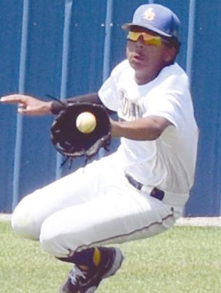 Indians fall to Calumet