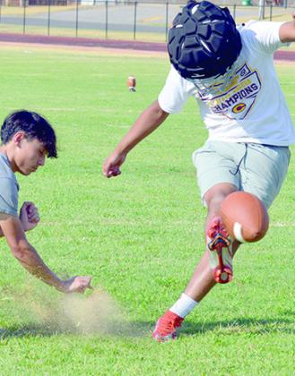 Clinton prepares for scrimmage at Newcastle