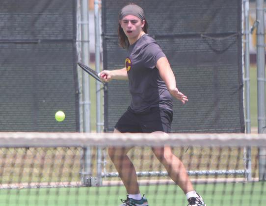 Clinton tennis hosts Route 66 tourney