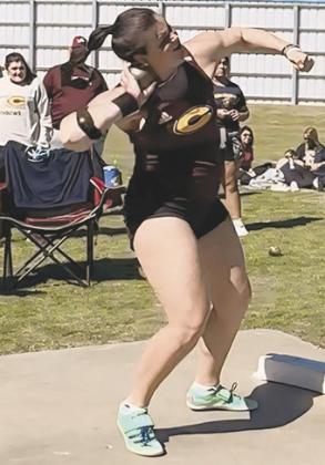 Former Clinton track star receives final award