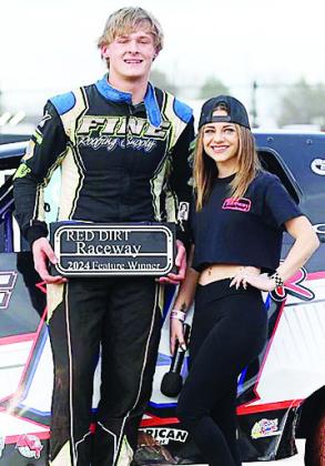 Clinton’s Elliott sees success in modified car races