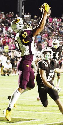 Red Tornadoes complete comeback