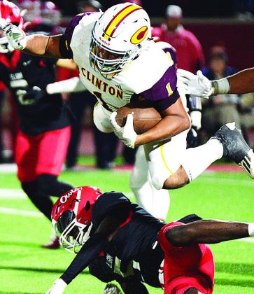 Red Tornadoes fall to Elgin