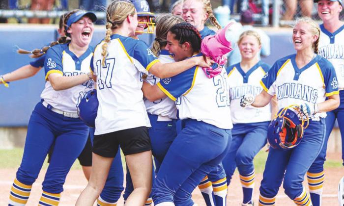 Lady Indians stun Bobcats
