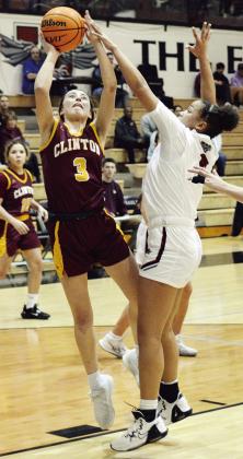Clinton drops district games at Weatherford