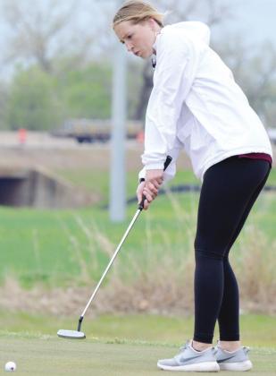 Clinton girls finish fourth overall at home