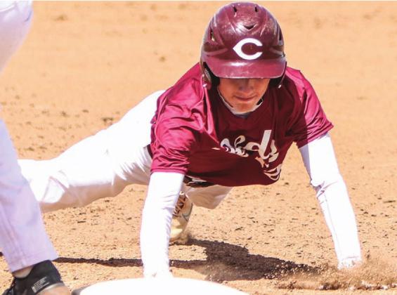 Reds dominate Woodward, 17-
