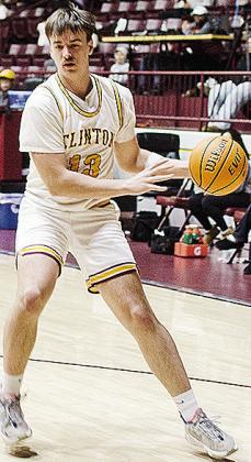 No. 13 Ethan Lofland controls the ball during Clinton’s home game against the Elgin Owls. CDN | Sam Goodwyn