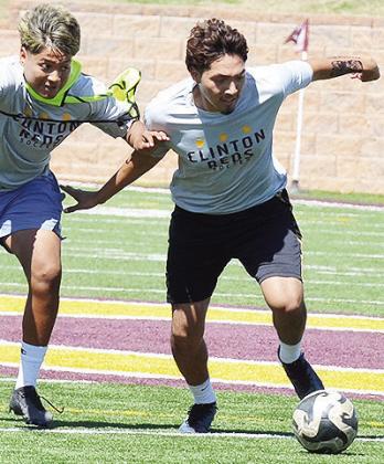 Armando Santoyo, right, battles Andrew Barron during a practice last season in the Tornado Bowl. CDN | Sam Goodwyn