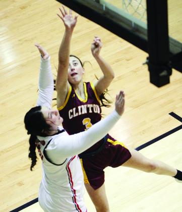 Clinton teams close out Weatherford tourney with victories