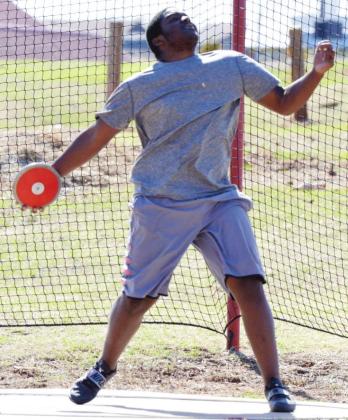 Clinton track gets state experience at other spots