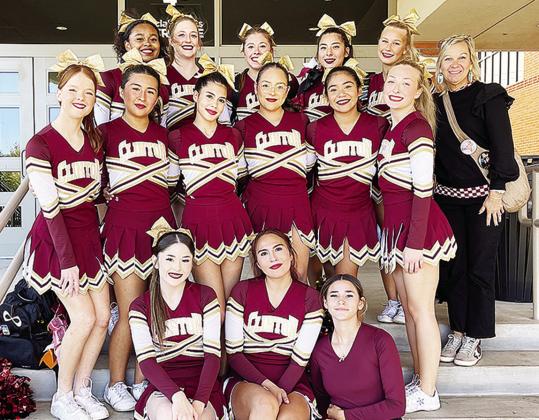 Clinton cheers heads to state competition