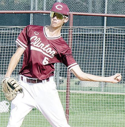No. 6 Conner Meget hurls the ball across the diamond during Clinton’s summer game against Weatherford. CDN | Sam Goodwyn