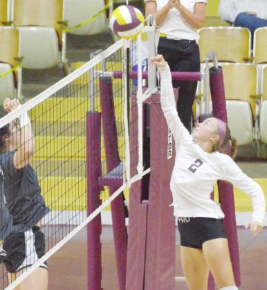 CHS volleyball looks to experience for better season
