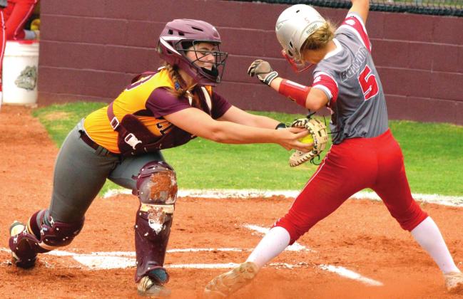 Lady Reds falter late in Cache loss