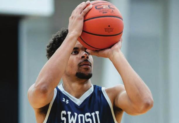 Bulldogs unable to keep pace with Savage Storm, 87-78