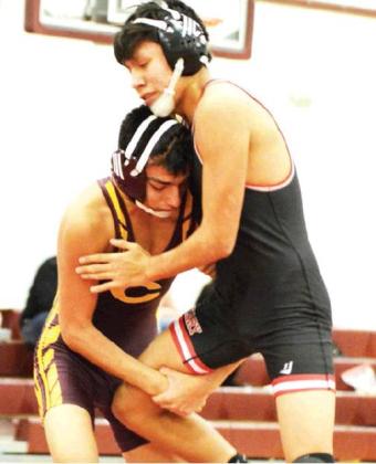 CHS wrestlers off to winning start