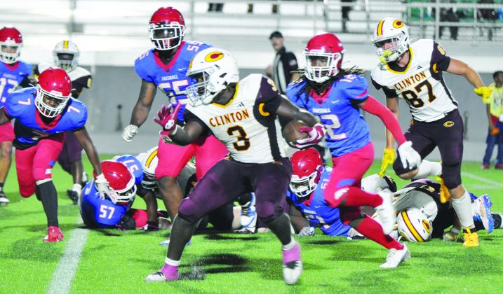 Reds tame Bears in opener