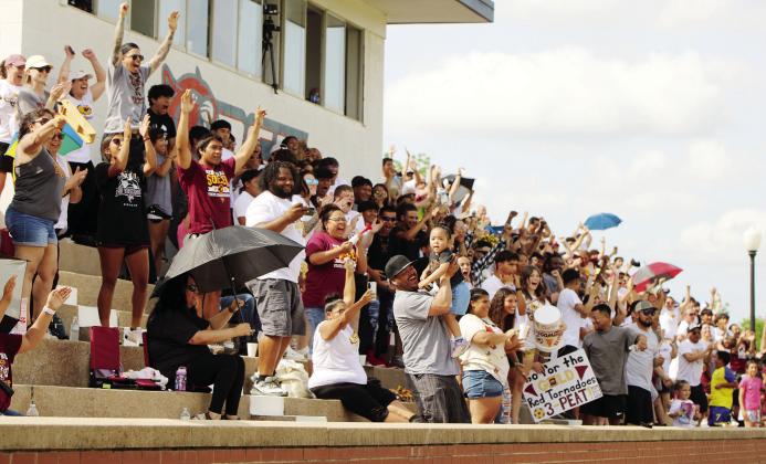 More scenes from Clinton’s threepeat