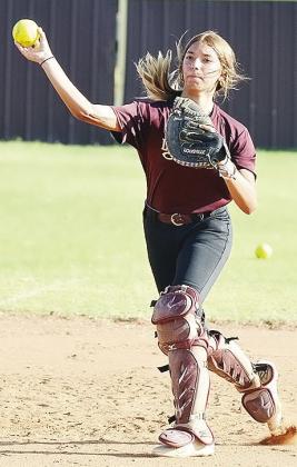 Lady Reds softball prepares for new season
