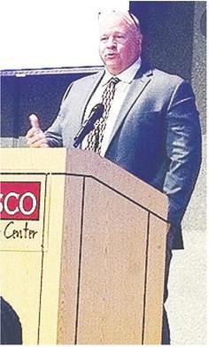 Coach John Higbee speaks during the 2024 Clinton Red Tornado Football Banquet to celebrate the season. CDN | Sam Goodwyn