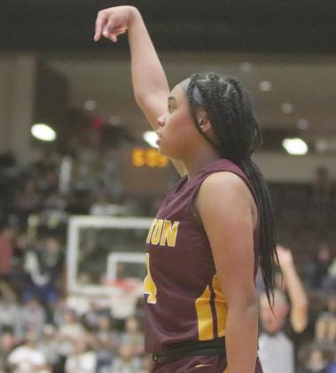 Ke’ona Ford knocks