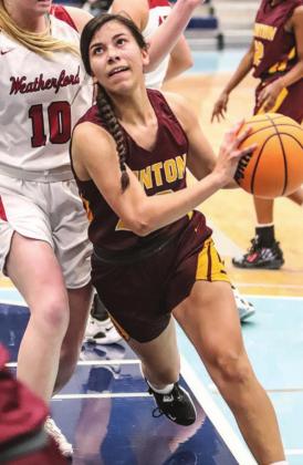 #4 LADY EAGLES 54, LADY REDS 31