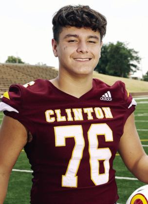 Red Tornadoes garner district awards