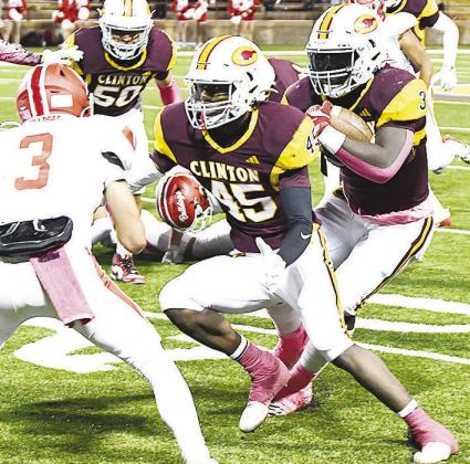 Clinton football to face big test against Elgin