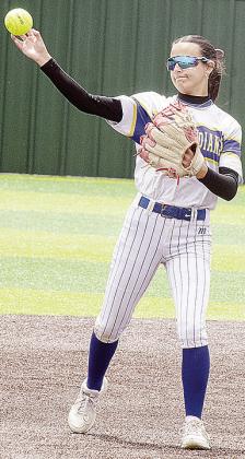 Maddi Lockhart throws the ball to second for the out during A-B’s Slow-Pitch State Championship win over Caddo in the spring. CDN | Sam Goodwyn