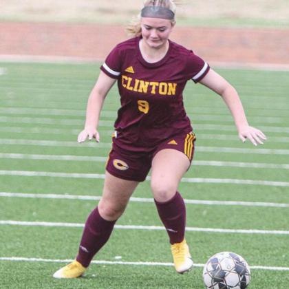 Nolasquez, Carrizales net hat tricks in win