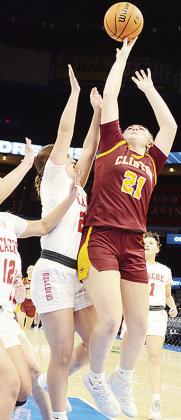 No. 21 Rhylee Rodebush fights through a Cache defender as she goes up for a layup during Clinton’s game Wednesday against the Lady Bulldogs. CDN | Sam Goodwyn