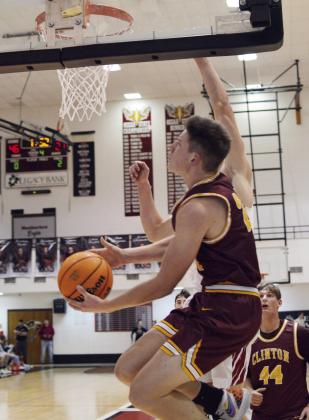 Clinton drops district games at Weatherford