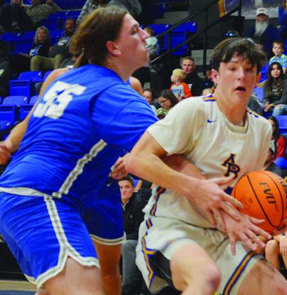 Arapaho-Butler earns sweep on homecoming night