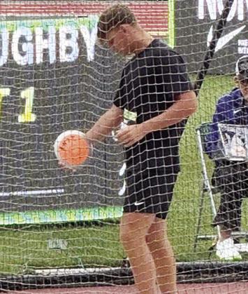 Clinton’s Wyatt Willoughby prepares to throw the discus during the Nike Outdoor Nationals last weekend in Eugene, Ore. CDN | Courtesy photo