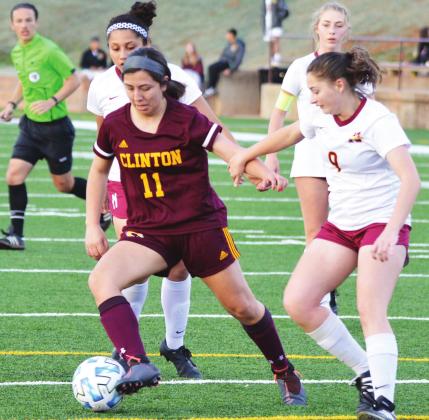 Clinton powers through Panthers