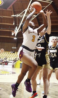 No. 3 Arlena Kirkendoll rises for the layup in Clinton’s home basketball game against Woodward. CDN | Sam Goodwyn