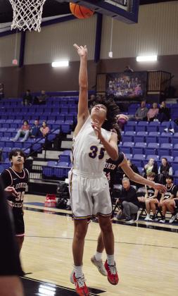 Close-range layup