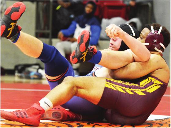 Clinton closes year at state tourney