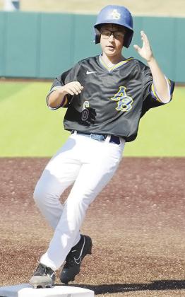 Indians gain experience in festival loss