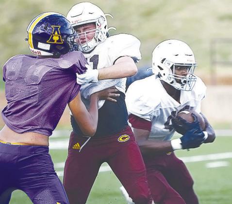 Clinton opens season against John Marshall