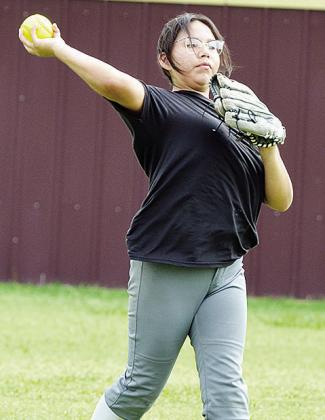 Senior looks to join medical field after college